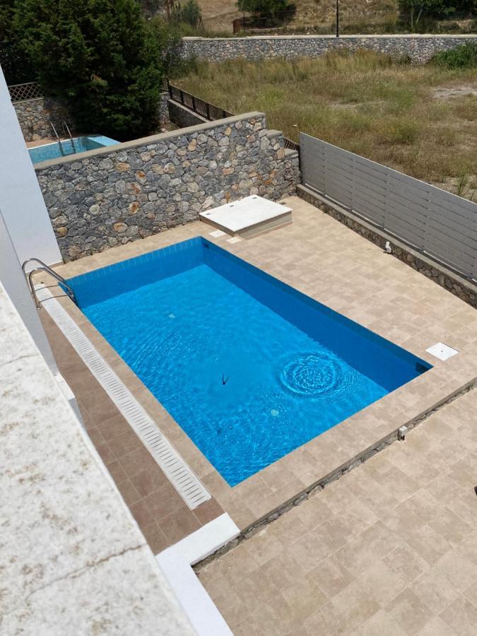 Casa Christiana, Lardos Villa Luaran gambar