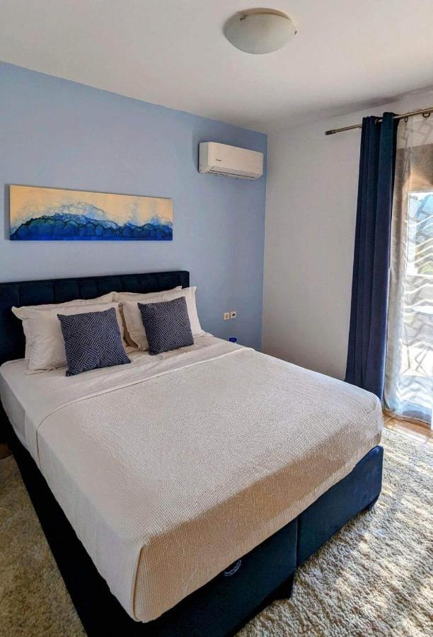 Casa Christiana, Lardos Villa Luaran gambar